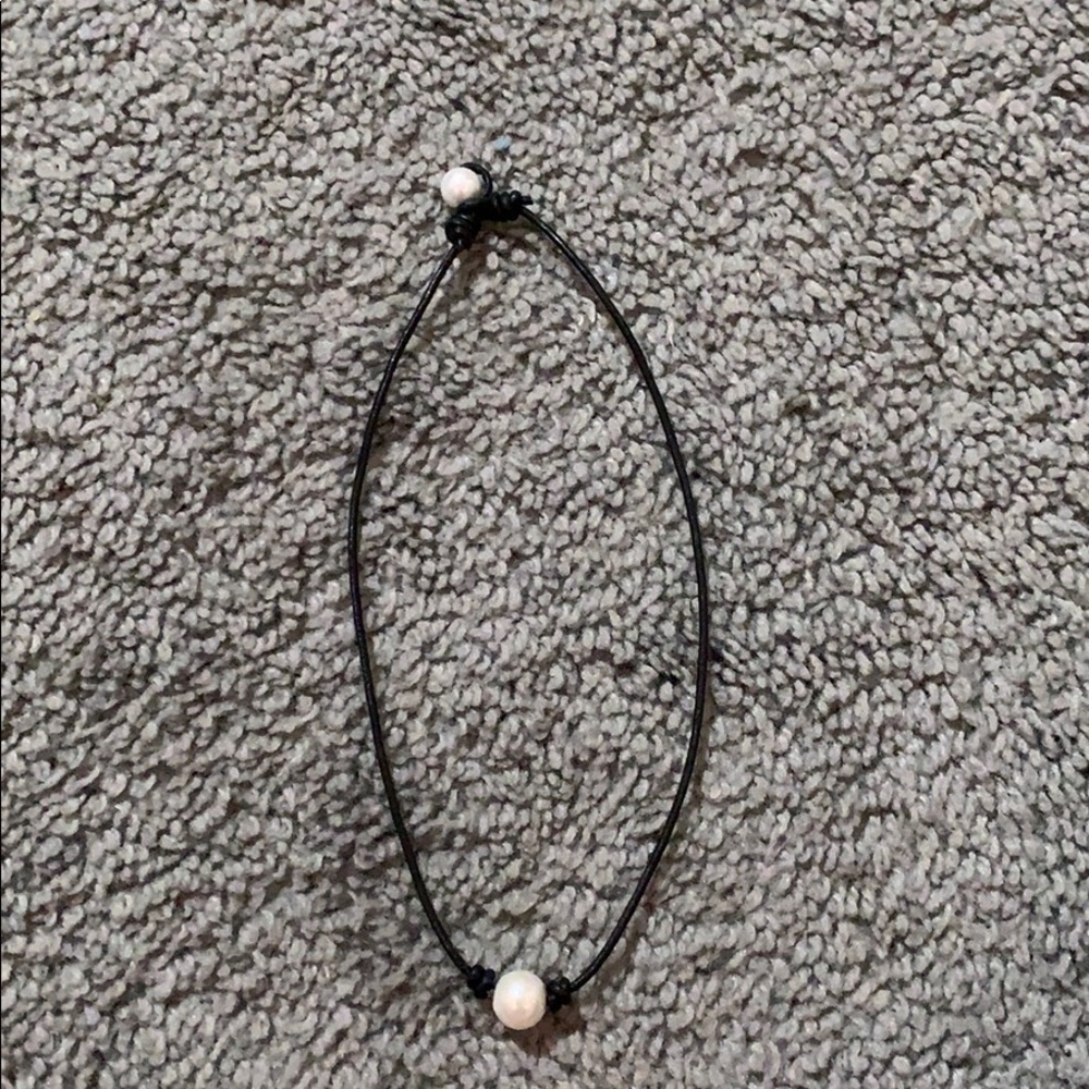 pearl choker necklace